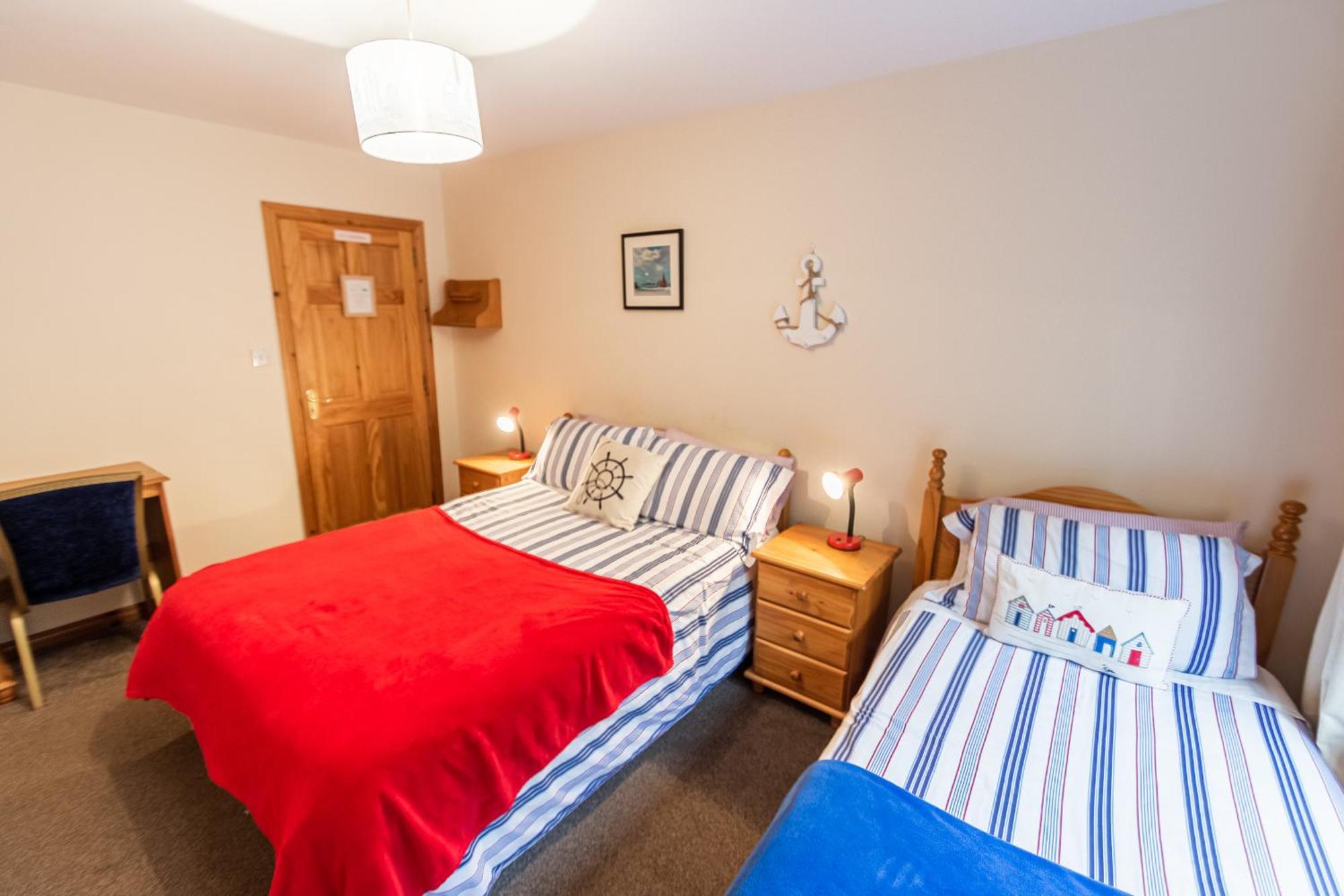 كِليبيغْز Seawinds Bed And Breakfast الغرفة الصورة