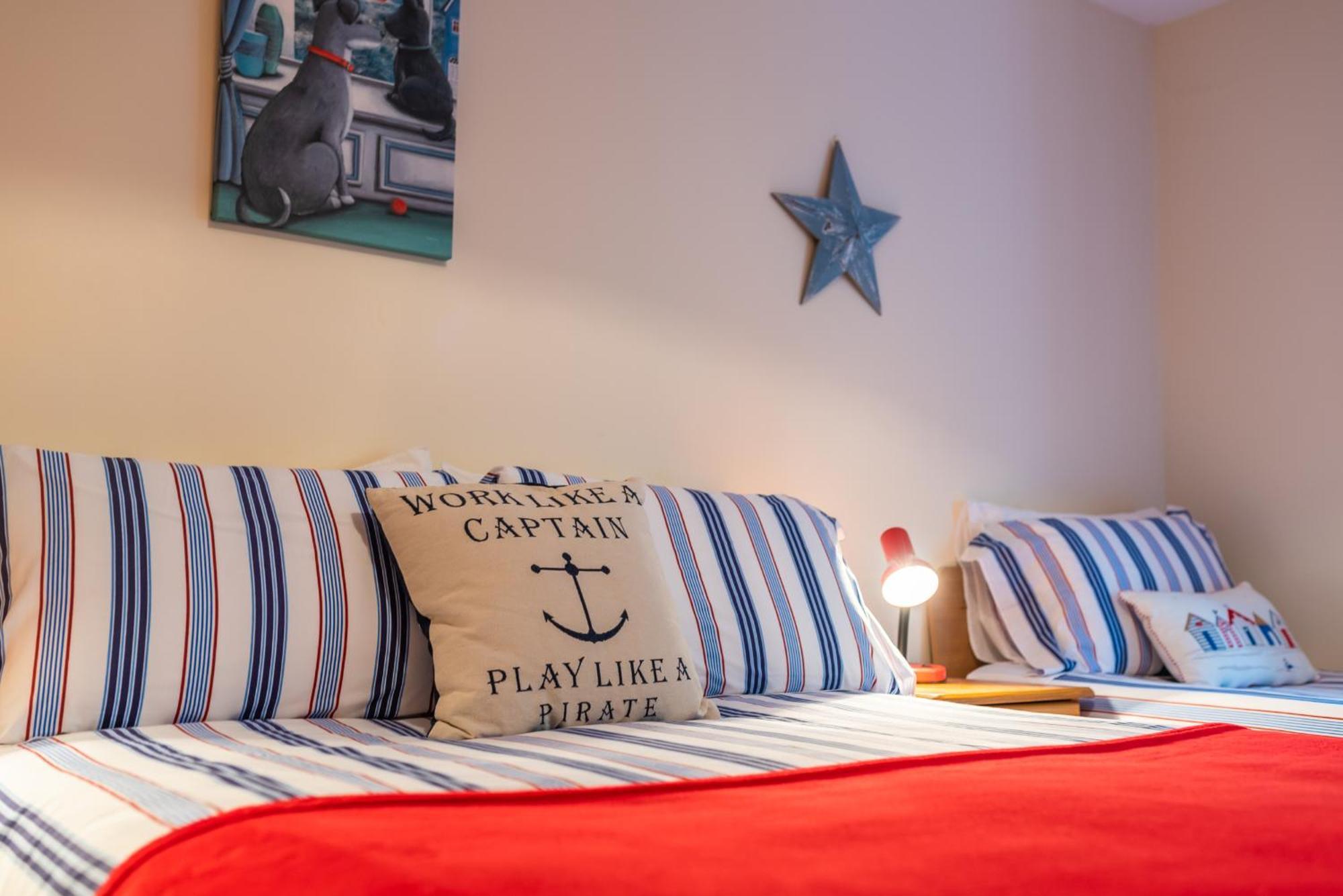 كِليبيغْز Seawinds Bed And Breakfast الغرفة الصورة
